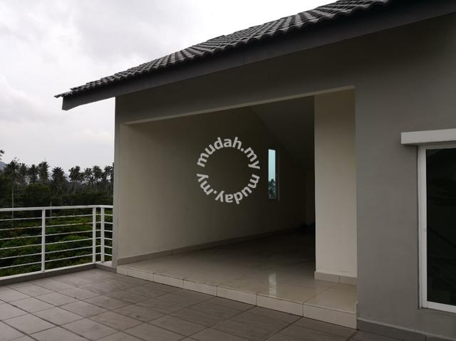 Orange Villla Large Coner Unit 3.5 Storey Terrace House With Land 2