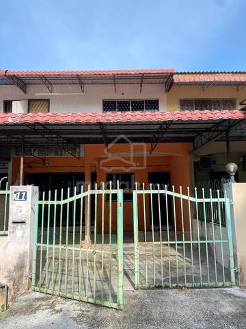 Rumah Teres Di Taman Pertama, Sabak Bernam 1