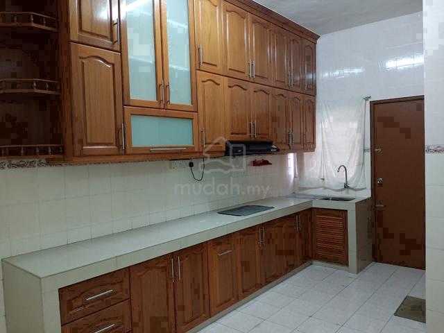 2 Storey Landed Taman Timah Dengkil🏠RENOVATED KITCHEN NEW CONDITION 1