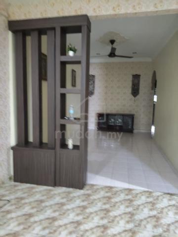 Rumah teres setingkat 1