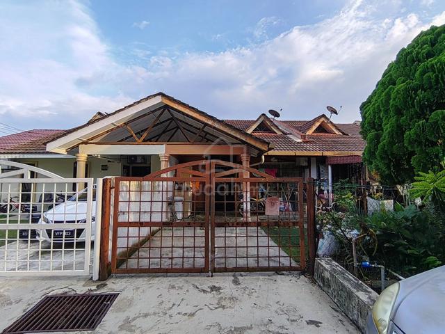 Seksyen 5 Bandar Baru Bangi 1 Storey House For Sale Taman Langat Jaya 1