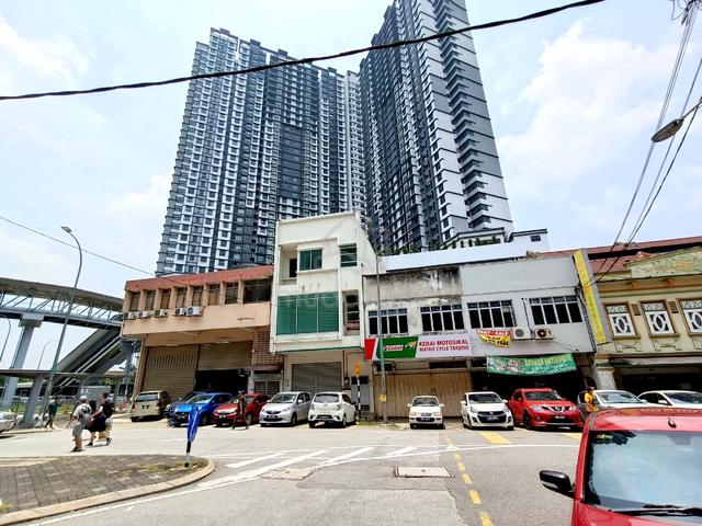 Shop unit in front MRT Station Batu 11 Jalan Balakong Cheras 1