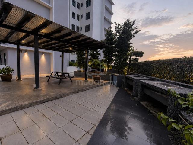 The Platino Serviced Apartment 1