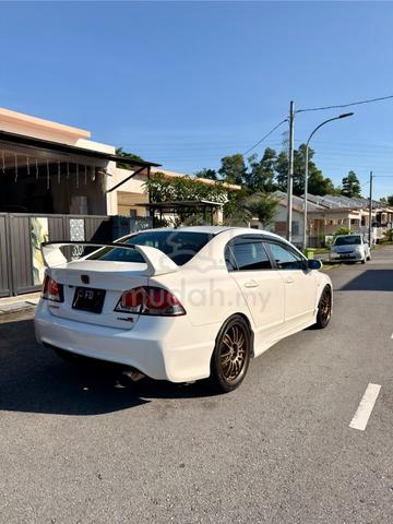 HONDA CIVIC Fd2 TYPE R LIMITED PREMIUM PEARL WHITE - 2