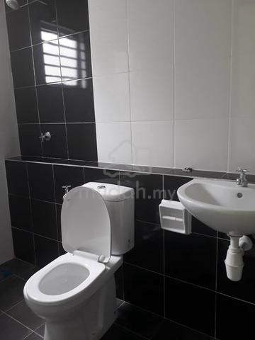 Bilik Single Lelaki, Free API & Air, SAUJANA KLIA, Kota Warisan 4