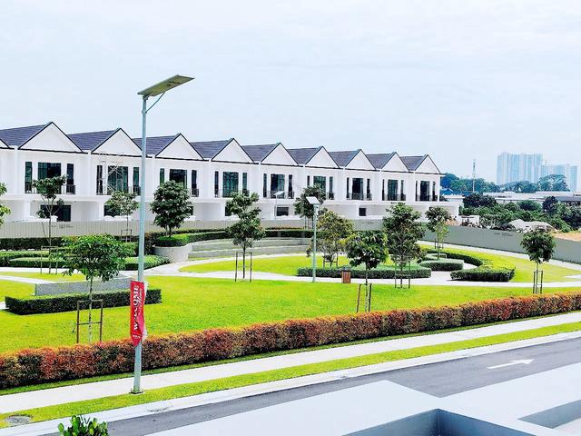 South Hills, Bandar Seri Alam, Double storey, unblock view, gng 1
