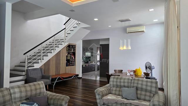 2 storey semi-detached at Jesselton Hills 1