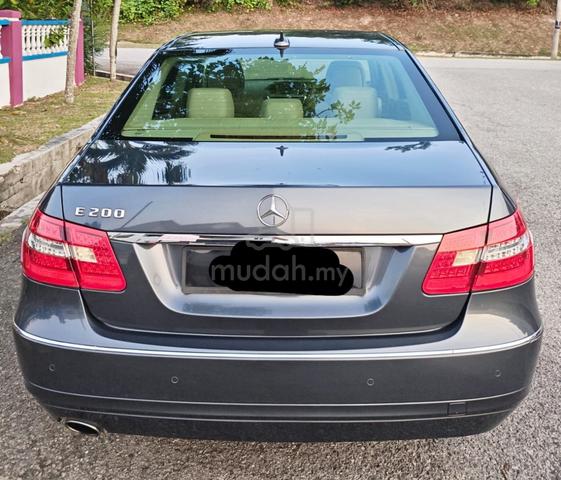 2012 Mercedes Benz E-CLASS 1.8 250 CGI AVNTGRDE - 4