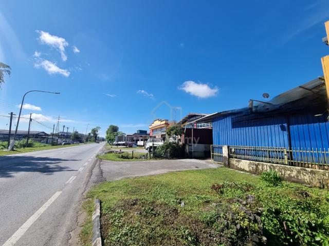 2 storey Semi-D Industrial warehouse at 9th mile 1