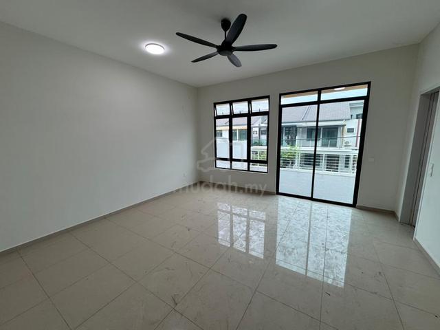 AFFORDABLE BRAND NEW 2 Storey Terrace For Rent @ Krubong Heights 1