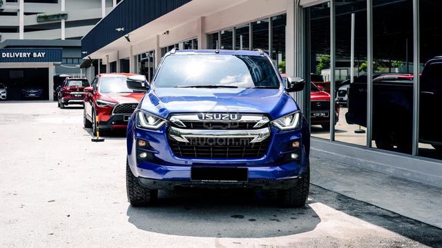 Isuzu DMAX 1.9 PREMIUM F.LIFT 4WD R.SHUTTER 2023 - 3
