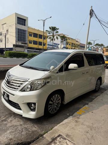 2013 Toyota ALPHARD 2.4 240S TYPE GOLD ANH20W - 3