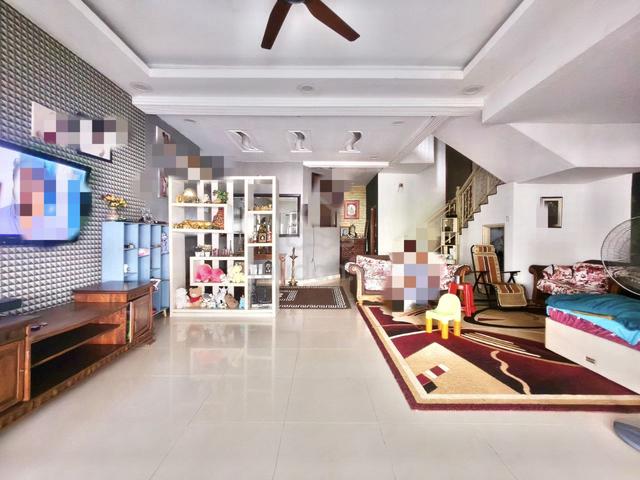 Spacious House 2 Storey Superlink Bukit Jelutong Jalan Birai Shah Alam 1