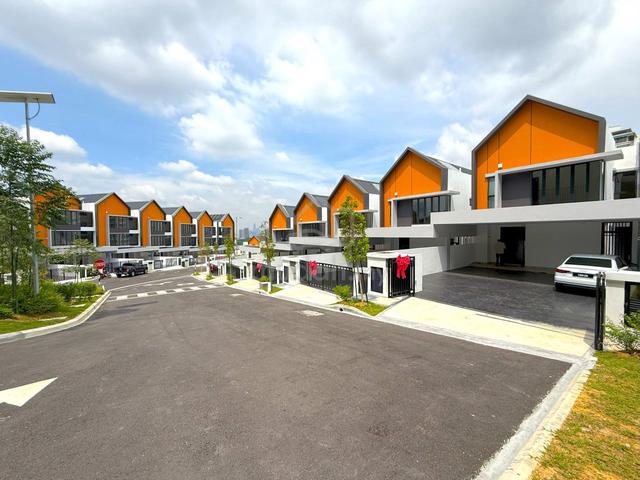 Melawati East 57 Three Storey Brand New Superlink House for Sale 1