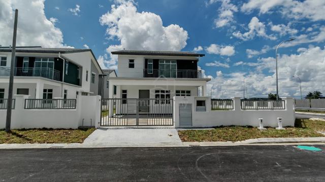 Pulai Mutiara 2 Storey Link Bungalow 1