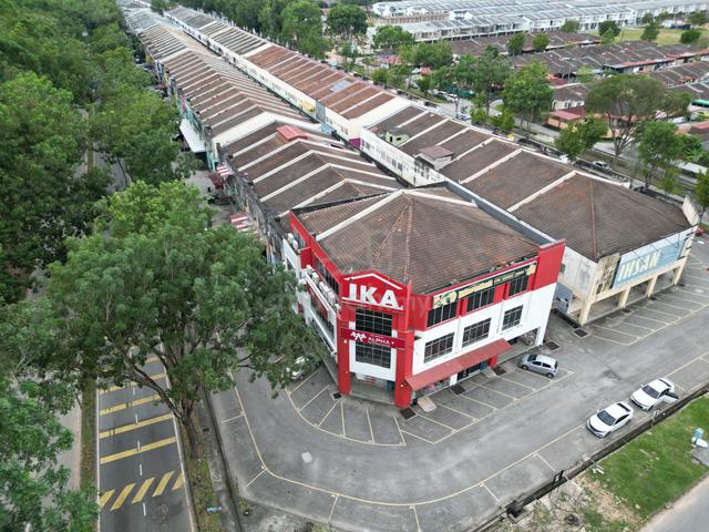【November To Rent 】Bandar Puteri Jaya -Double Storey Shop Lot 1