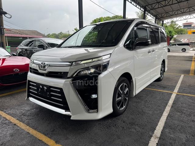 2021 Toyota VOXY 2.0 ZS KIRAMEKI III (A) - 1
