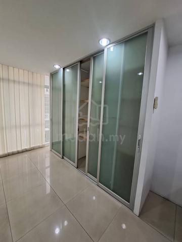 【Bandar Puteri🔥】Ready move in 1st Floor Office for Rent 1