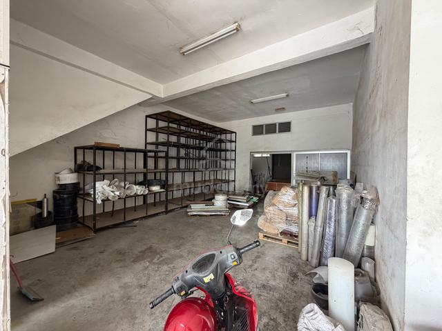 Permatang Tinggi 2 storey terrace Factory / warehouse for RENT 1