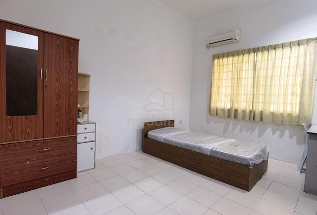 Rooms for Rent at Senadin! 1