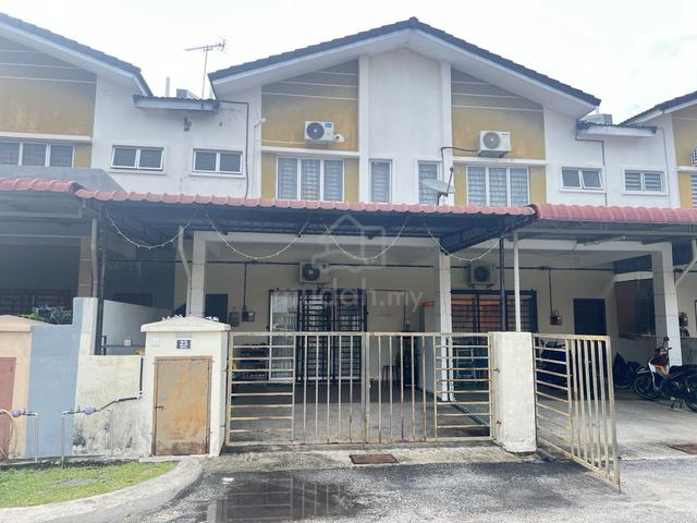 Rumah Teres 2 tingkat Untuk Disewa Taman Jati Telok Kemang 1