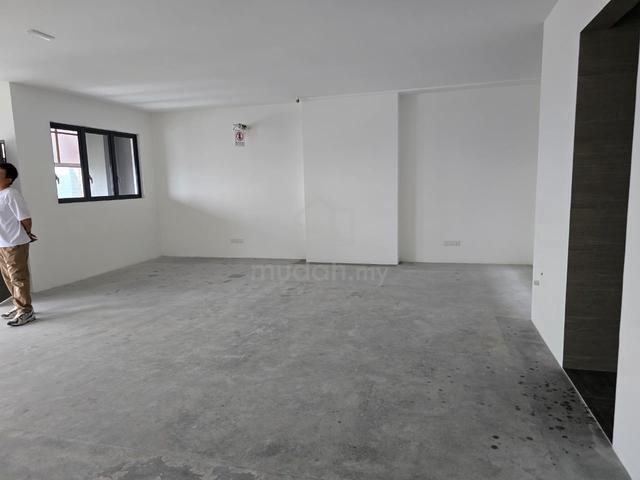 Selangor Bandar Puteri Puchong Stellar Office Space For Rent 1