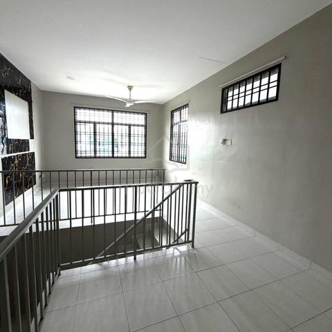 Taman Pulai Mutiara Near Tuas 2nd link Nice house for Sale 1