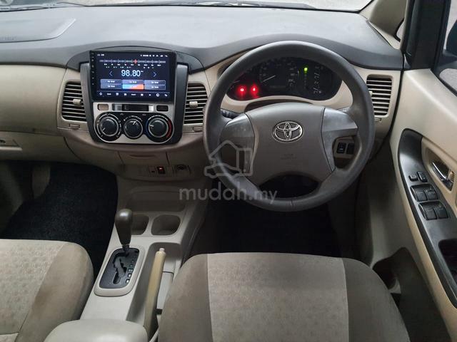2016 Toyota INNOVA 2.0 E (A) Bodykits/Reverse cam - 3