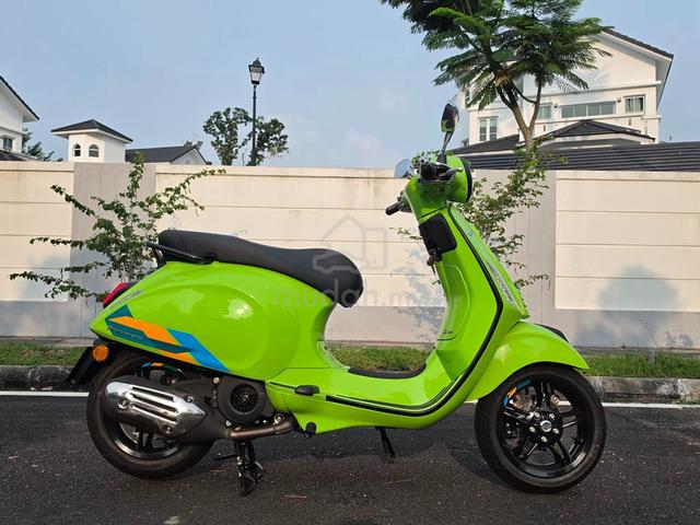 2025 VESPA PRIMAVERA S 150 CBU Bike King 0.2k KM - photo 2 of 10