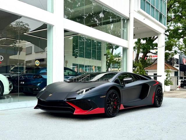 2012 Lamborghini AVENTADOR 6.5 LP 700-4 (A) - 3