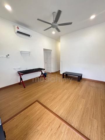 Melaka tengah Kampung Lapan Single Storey Corner Renovated & Furniture 1