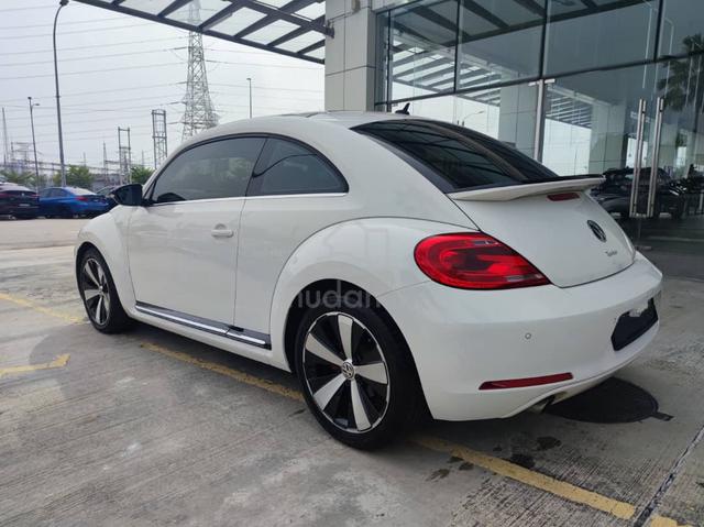 2012 Volkswagen BEETLE 2.0 TSI (A) - 5