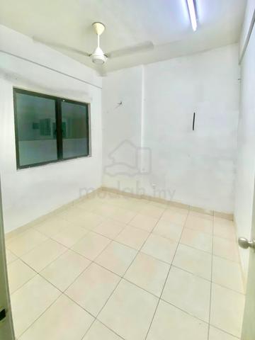 Suria Ixora 4