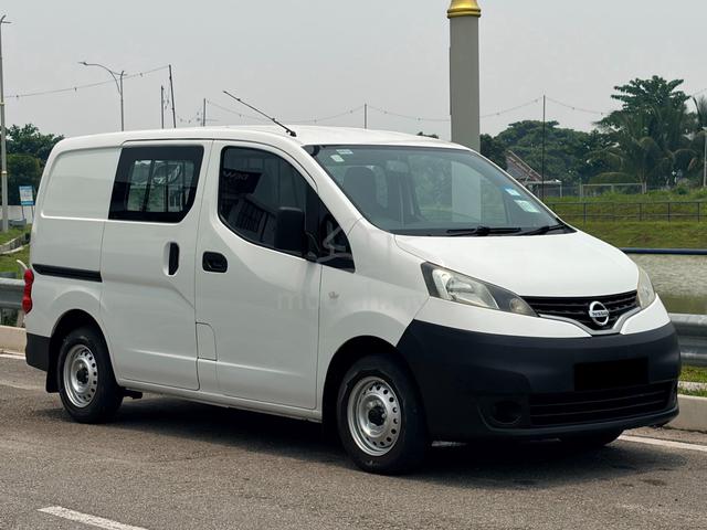 2016 Restored Nissan NV200 1.6 SEMI PANEL (M) - 1