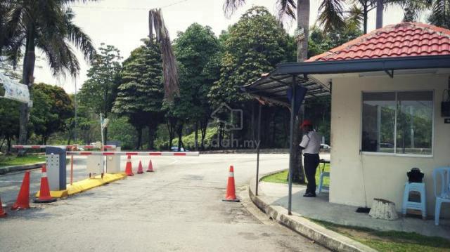 2 storey Link House , Puncak Jalil Gated & Guarded 1