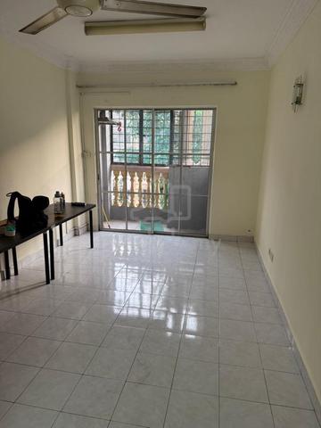 Palma Perak 1