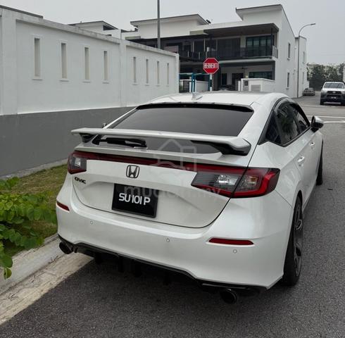 Honda Civic FL1 Hatchback Japan Spec BOSE Low KM - 1