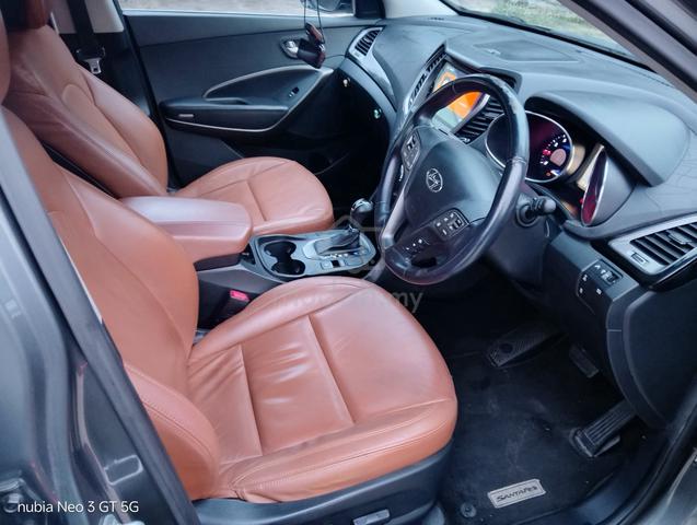 2013 Hyundai SANTA FE 2.4 Petrol - 4