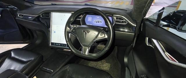 2016 Tesla MODEL S90D - 4
