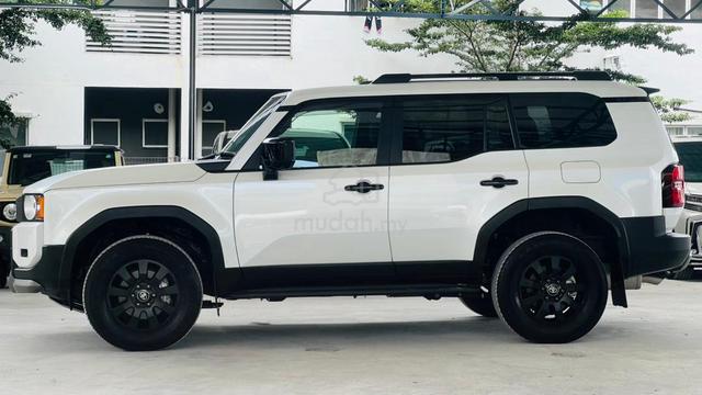 2025 Toyota LANDCRUISER 250 2.7 GRADE 6A NEW CAR - 4