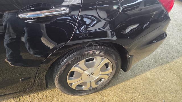 2013 Honda CIVIC 1.5 (HYBRID) (A) - 3