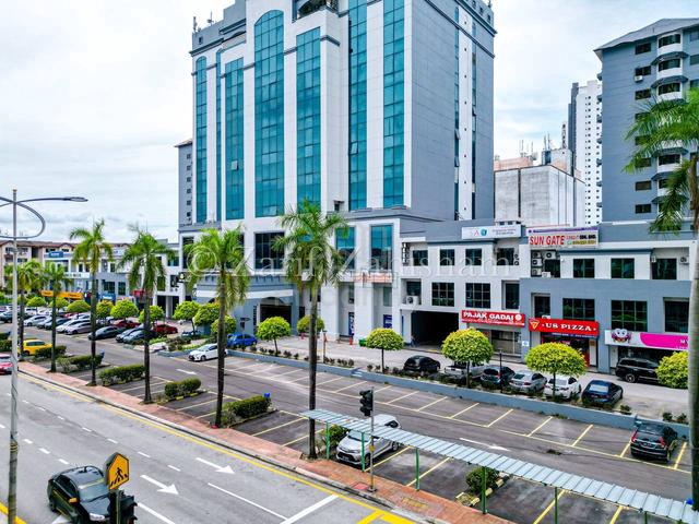 CORNER LOT! Retail Unit Shop Lot SS6 Kelana Jaya 5