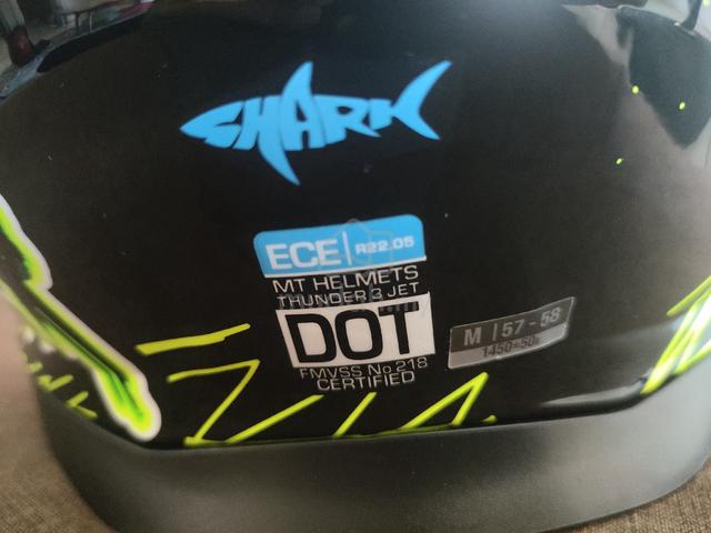 MT Helmets Thunder 3 SV Jet Shark Danger - photo 3 of 6