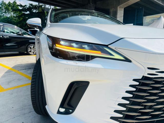 2023 Lexus RX350 2.4 VERSION L Dark Brown Interior - 3