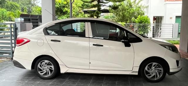 2017 Proton PERSONA 1.6 STANDARD -- (A) - 5