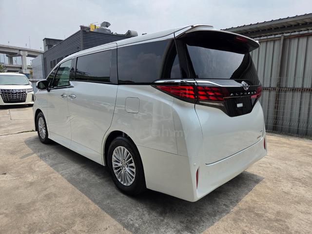 8 SEATER 2025 Toyota ALPHARD 2.5 HYBRID X PROMO - 2