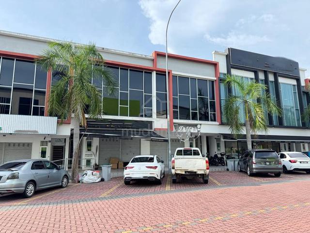 Metro Park, Bandar Sri Sendayan 2sty shoplot Below Market Rm100k 1