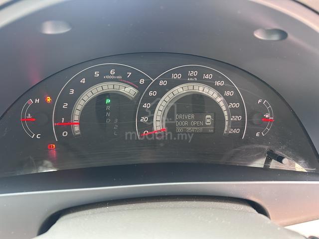 2009 Toyota CAMRY 2.0 E (A) - 3