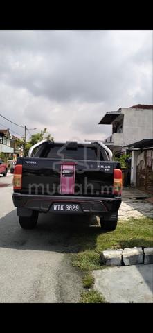 2009 Toyota HILUX 2.5 G DUAL CAB (M) - 5