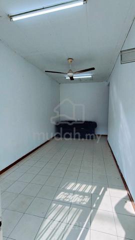 Kota Pendamar Pandamaran Port Klang 1 Storey Terrace House for Rent 1